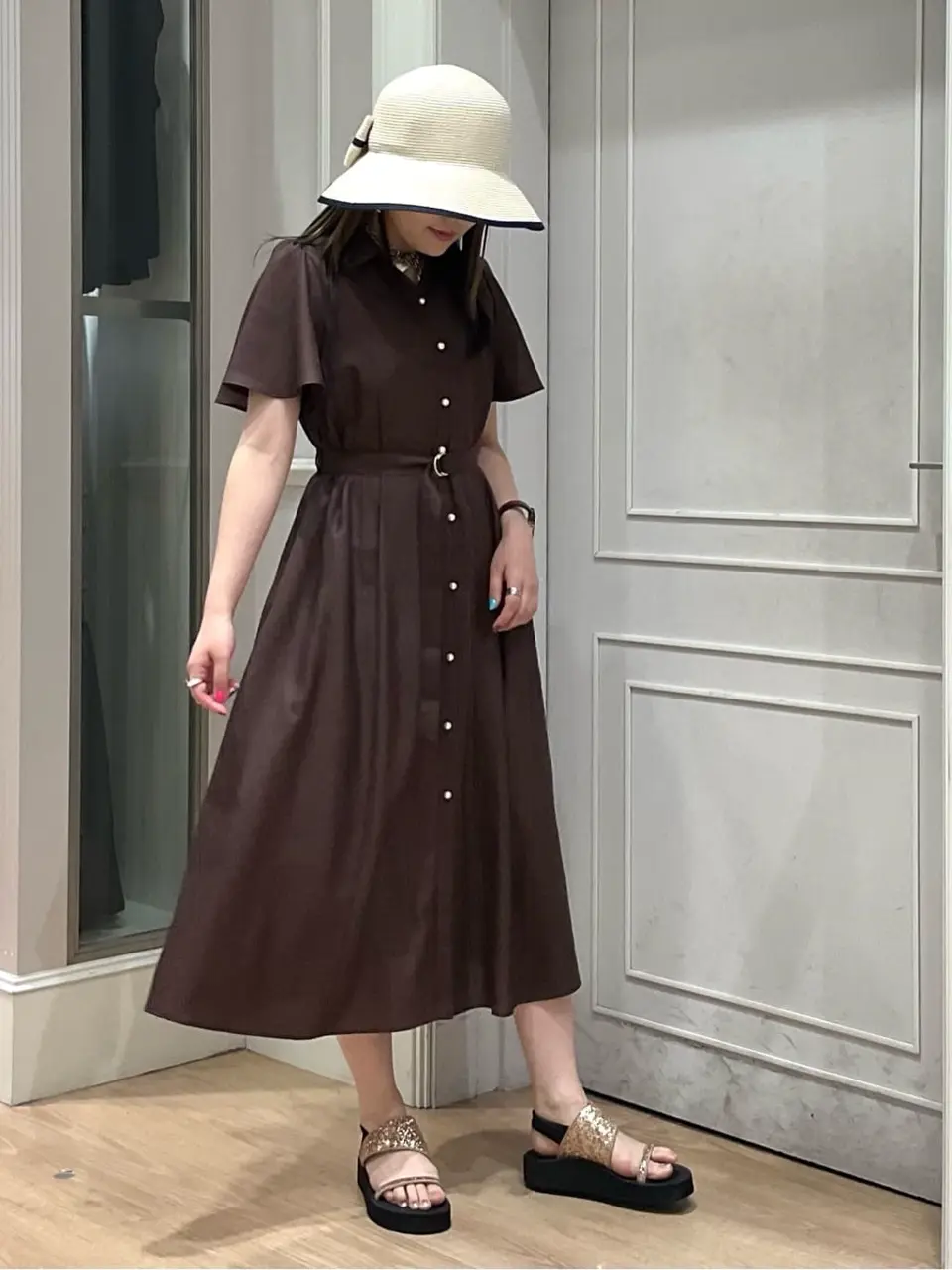 ANY SIS erika コーディネート画像