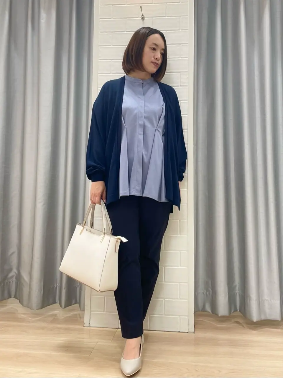 ANY SIS 丸岡 コーディネート画像