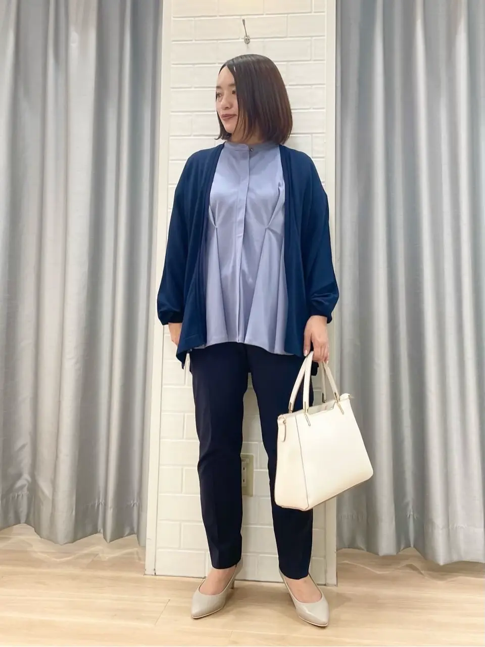 ANY SIS 丸岡 コーディネート画像