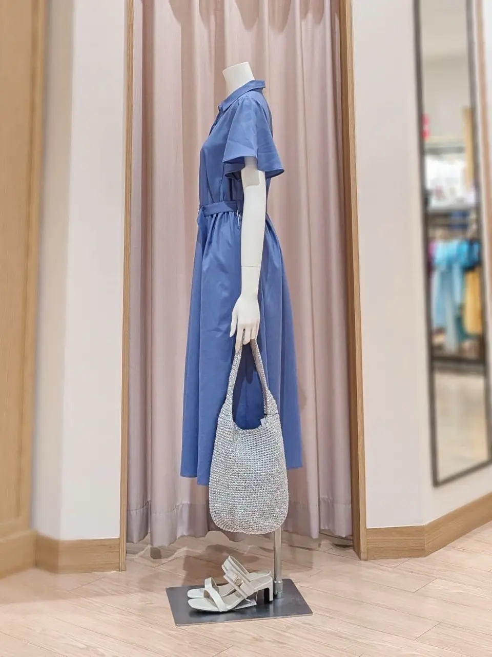 ANY SIS 岩田 コーディネート画像