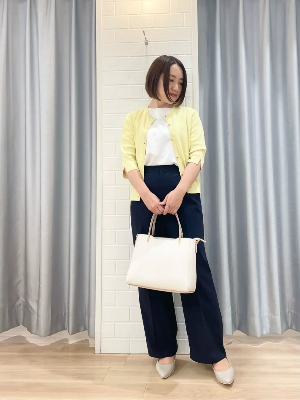 ANY SIS 丸岡 コーディネート画像