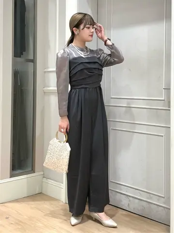 ANY SIS erika コーディネート画像