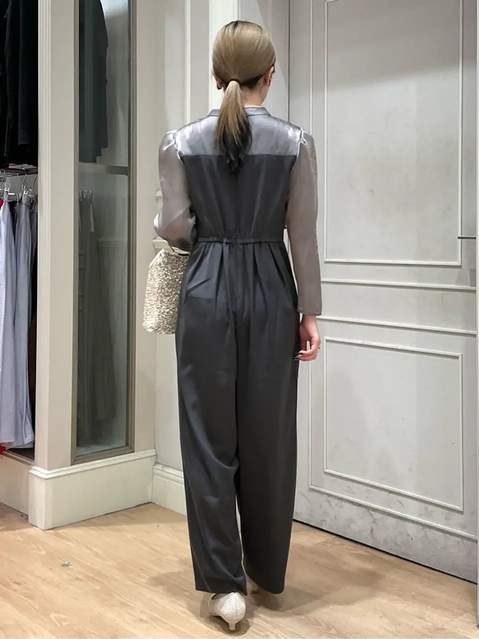 ANY SIS erika コーディネート画像