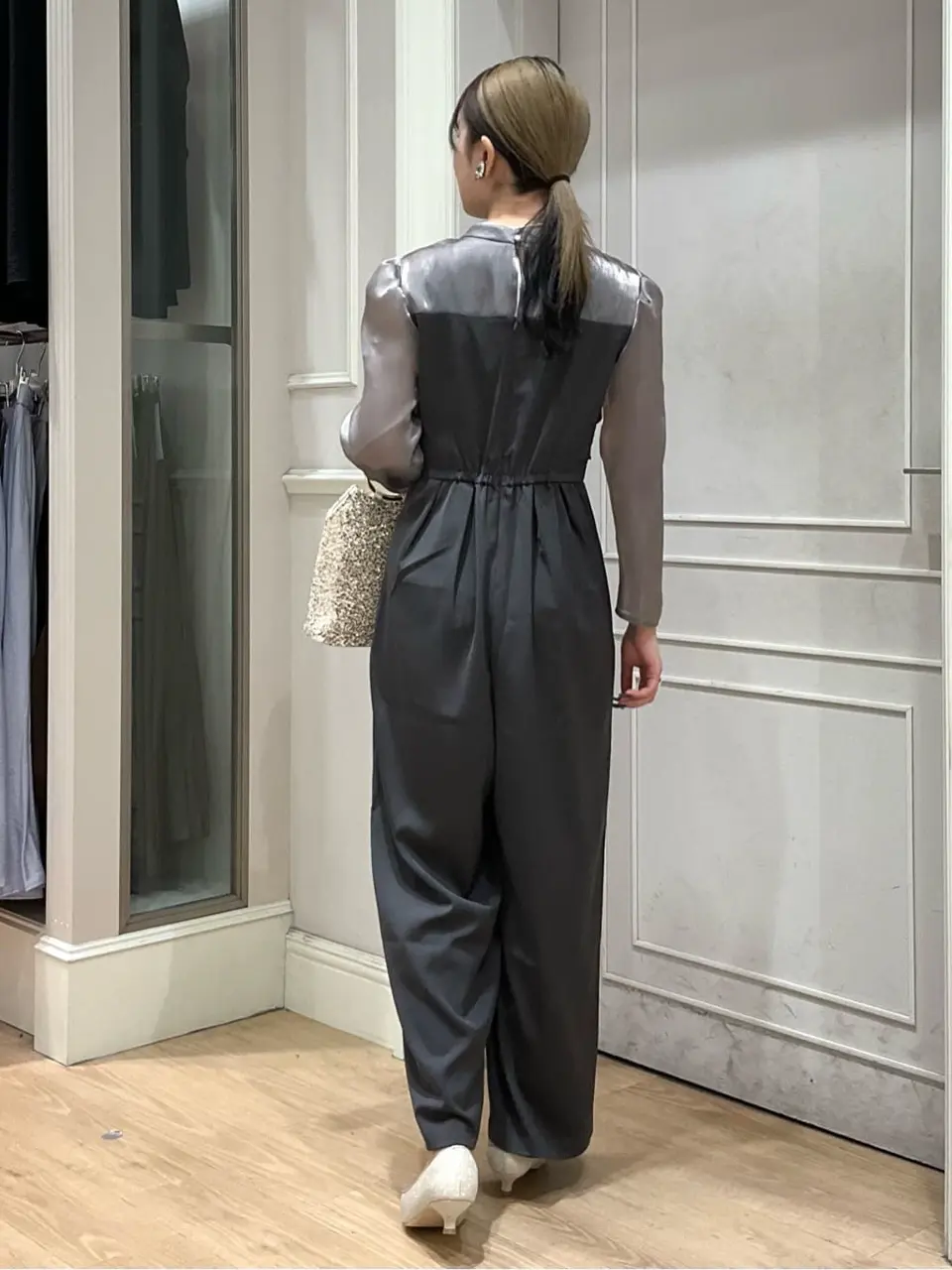 ANY SIS erika コーディネート画像