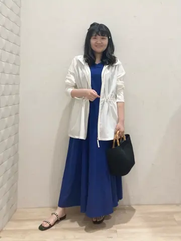 ANY SIS 川根　彩 コーディネート画像