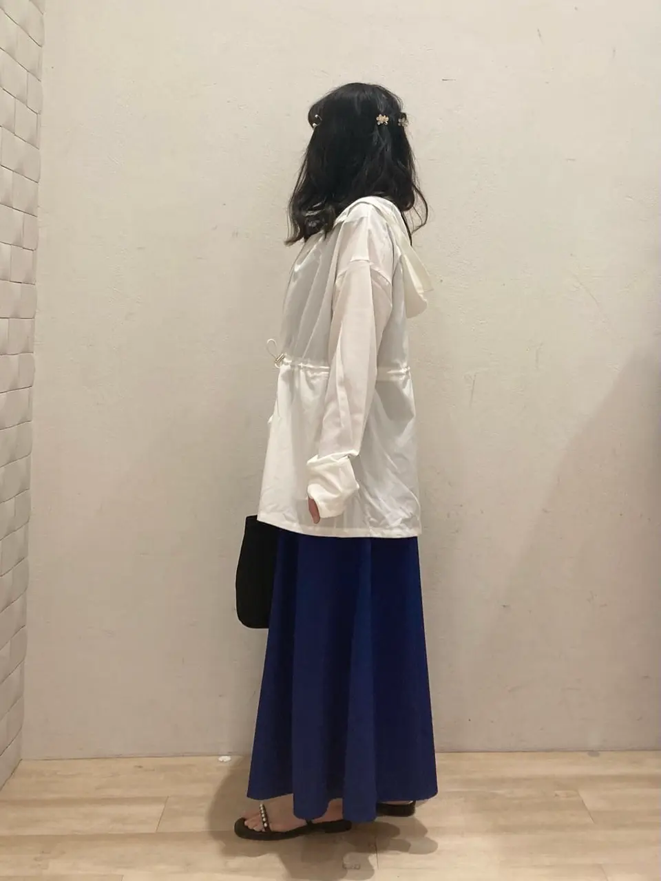 ANY SIS 川根　彩 コーディネート画像