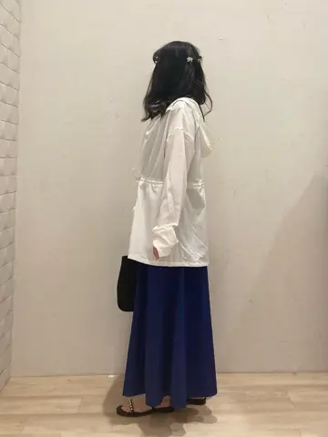 ANY SIS 川根　彩 コーディネート画像