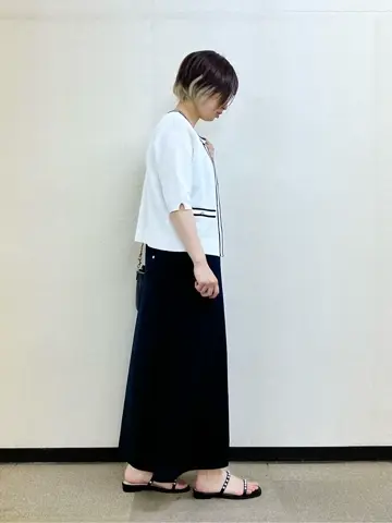 ANY SIS 村上 コーディネート画像