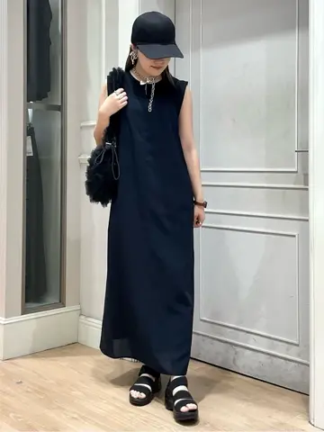 ANY SIS erika コーディネート画像