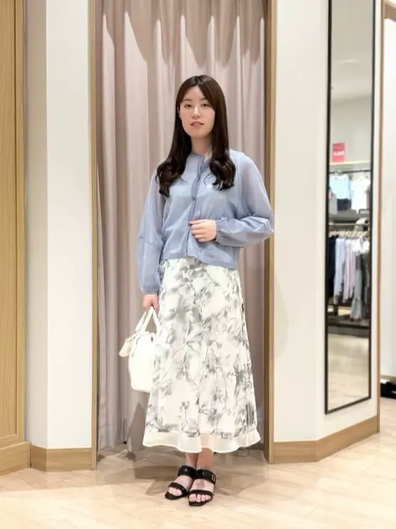 ANY SIS 濱口 コーディネート画像