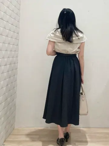 ANY SIS 川根　彩 コーディネート画像