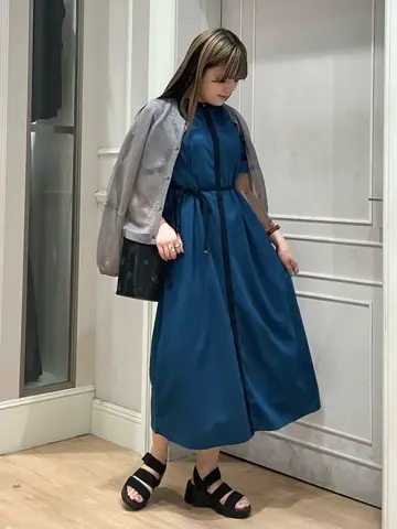 ANY SIS erika コーディネート画像