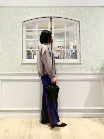 ANY SIS MIKA コーディネート画像