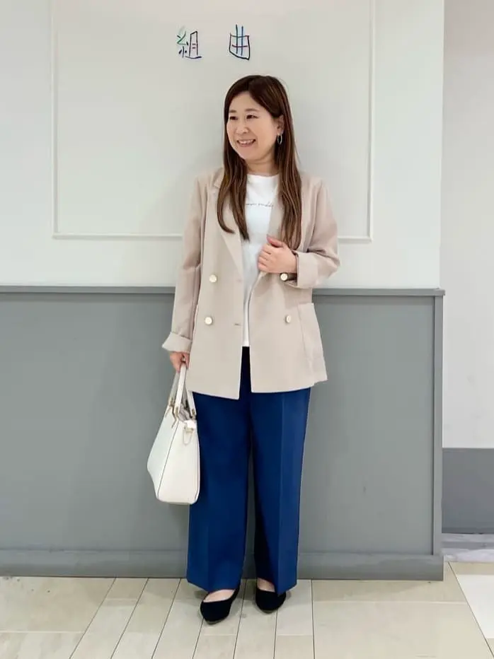 ANY SIS スタッフ コーディネート画像