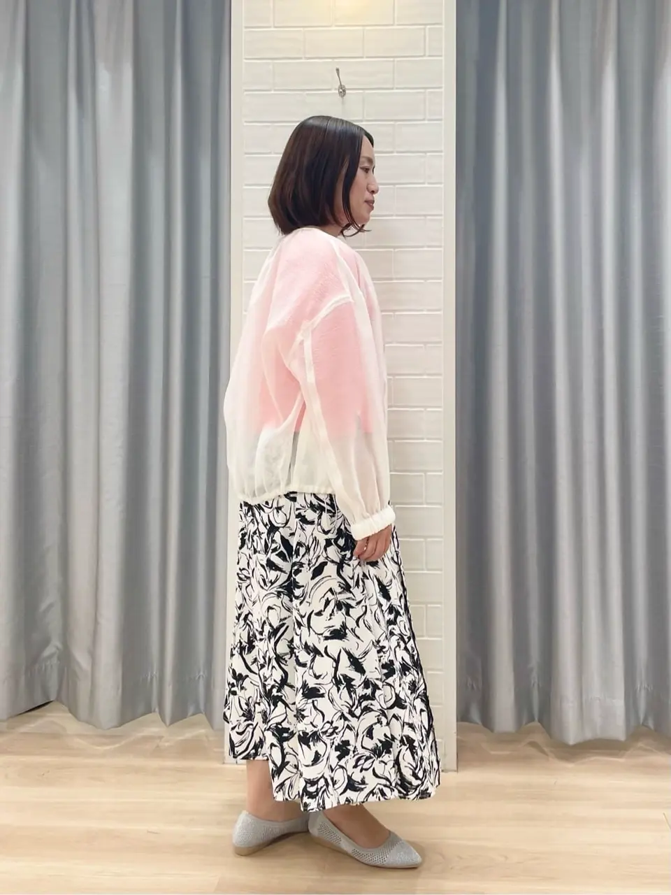 ANY SIS 丸岡 コーディネート画像