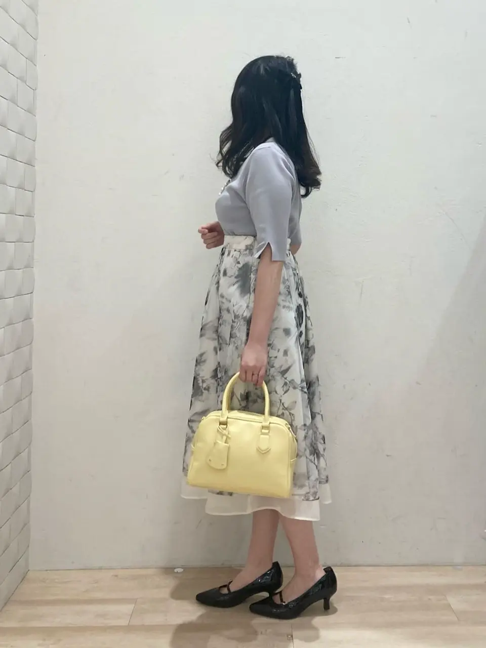 ANY SIS 川根　彩 コーディネート画像