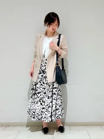 ANY SIS 村上 コーディネート画像