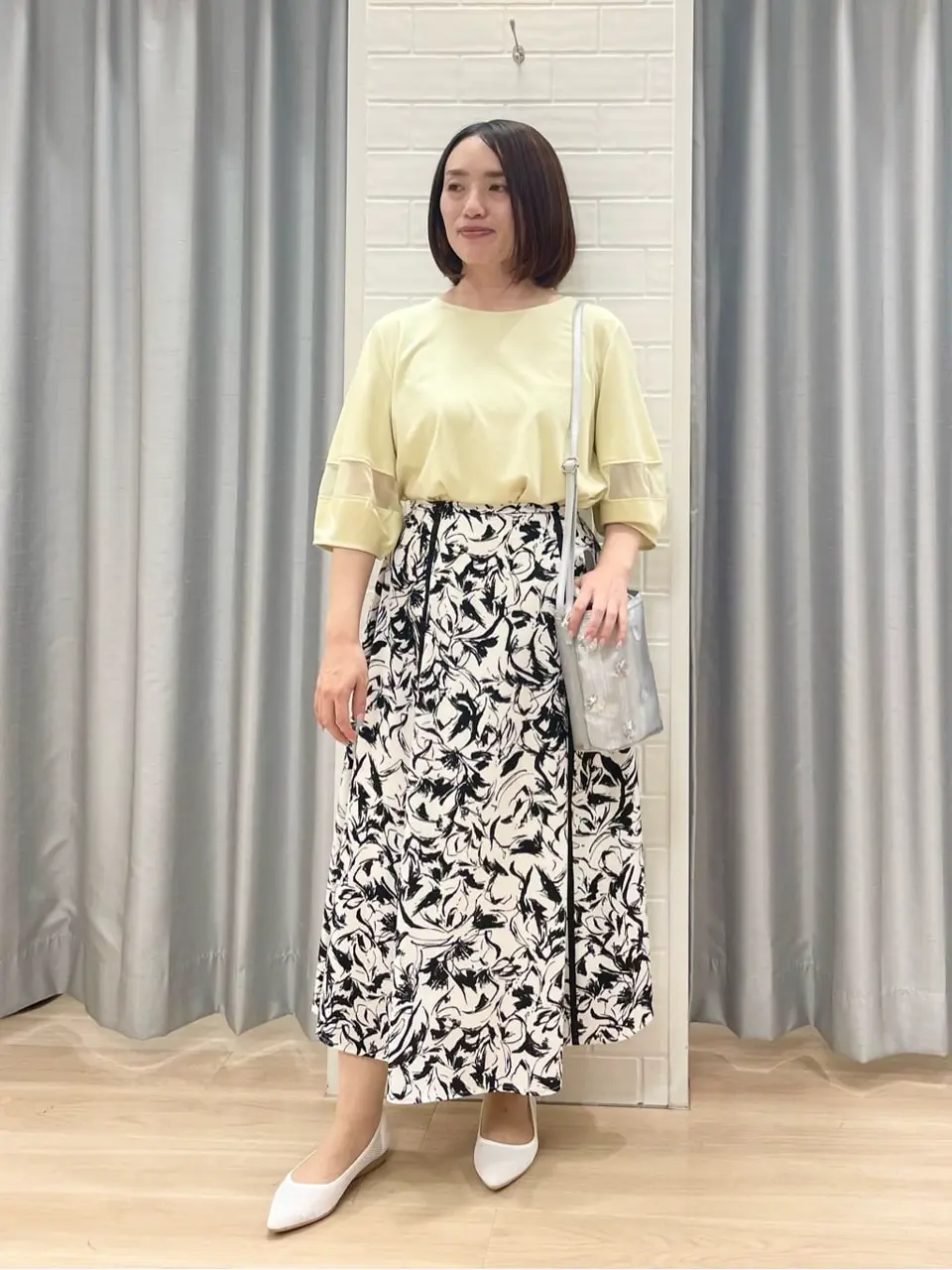 ANY SIS 丸岡 コーディネート画像