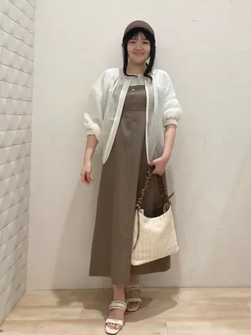 ANY SIS 川根　彩 コーディネート画像