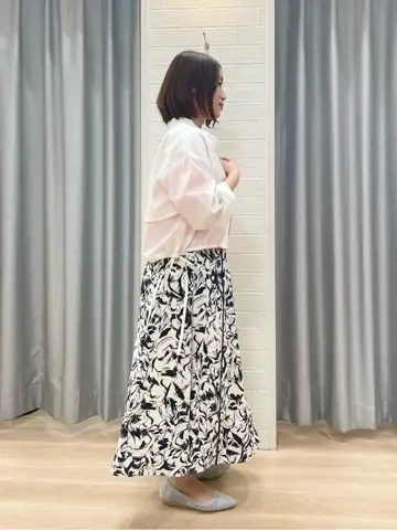 ANY SIS 丸岡 コーディネート画像