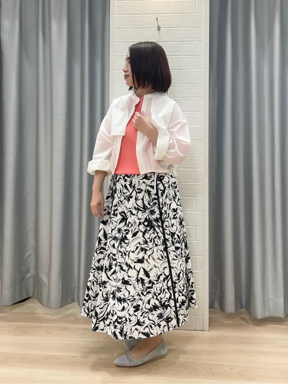 ANY SIS 丸岡 コーディネート画像