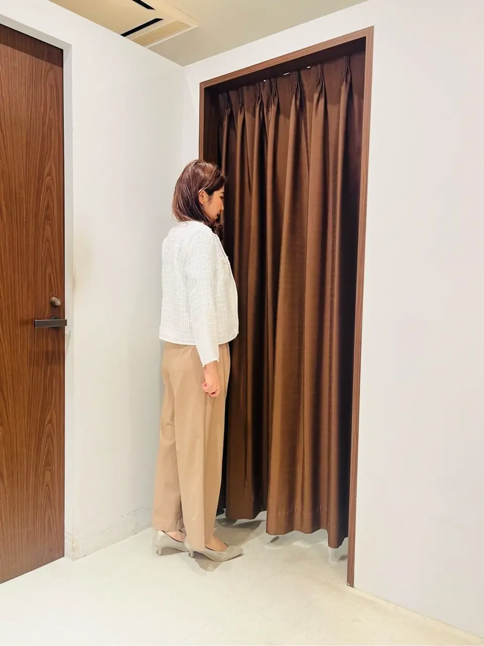 ANY SIS 石川 コーディネート画像