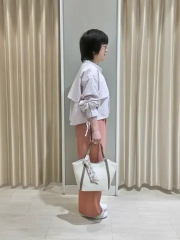 ANY SIS 岡本 コーディネート画像