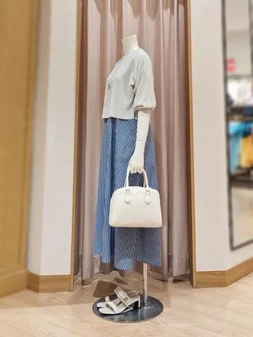 ANY SIS 岩田 コーディネート画像