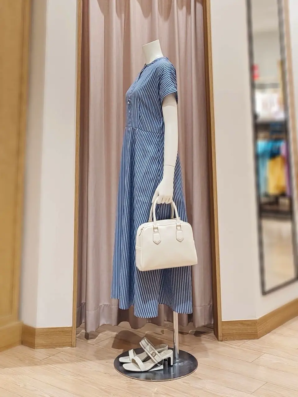 ANY SIS 岩田 コーディネート画像