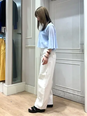 ANY SIS erika コーディネート画像