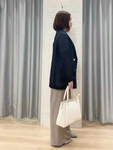 ANY SIS 丸岡 コーディネート画像