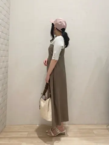 ANY SIS 川根　彩 コーディネート画像