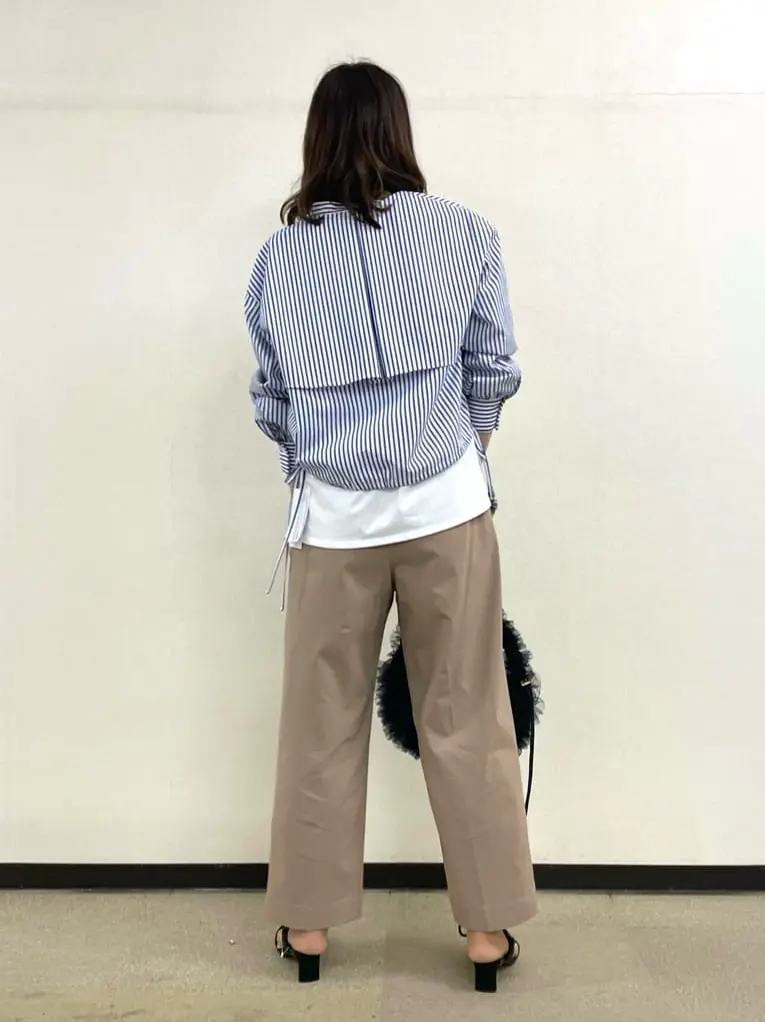 ANY SIS 小山 コーディネート画像