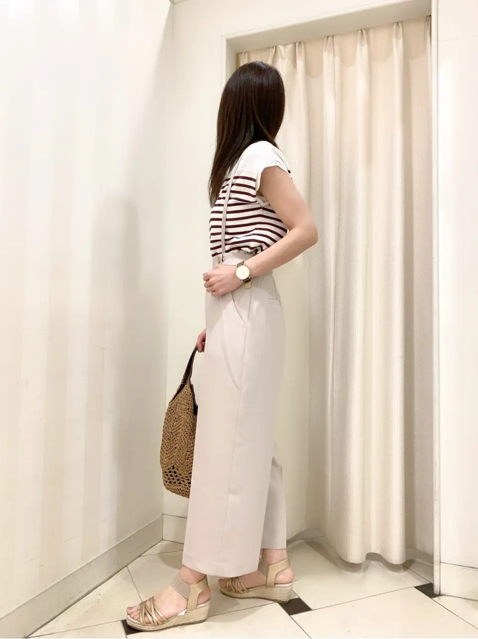 ANY SIS 金井 コーディネート画像