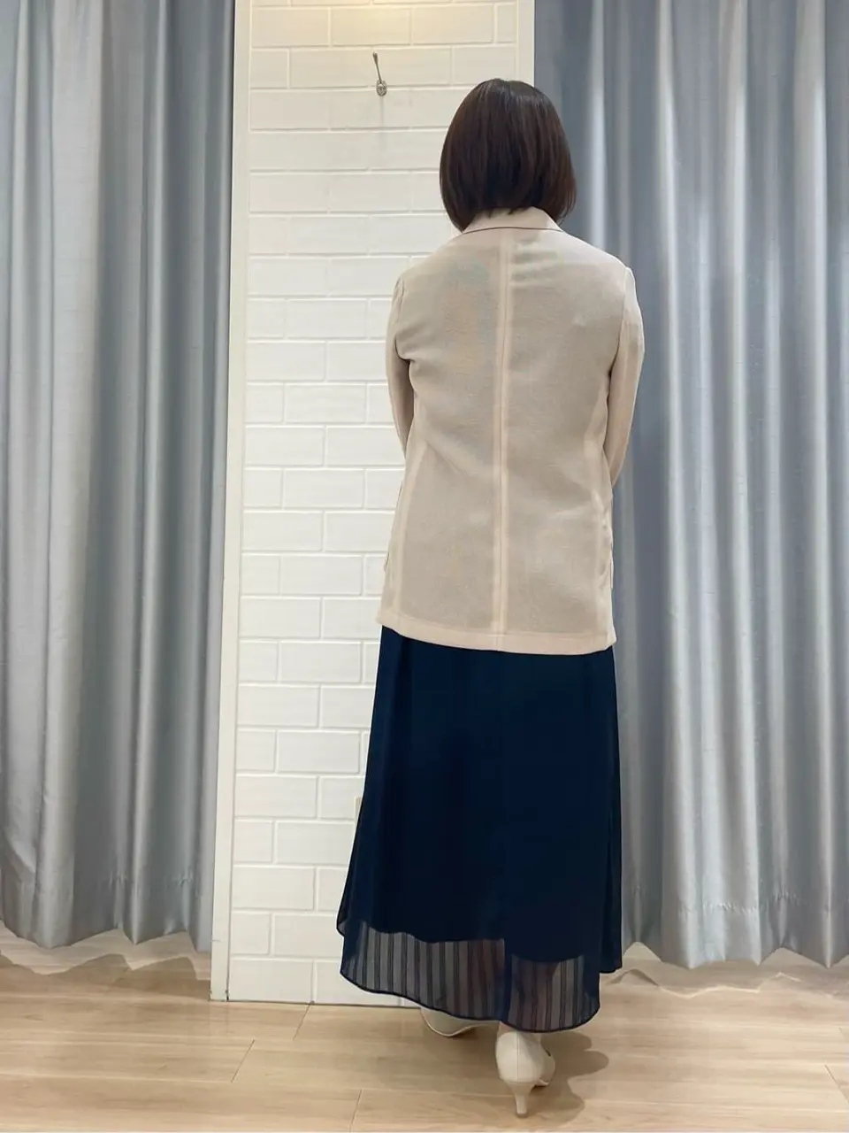 ANY SIS 丸岡 コーディネート画像