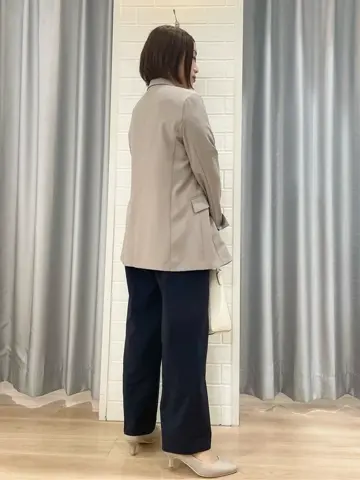 ANY SIS 丸岡 コーディネート画像