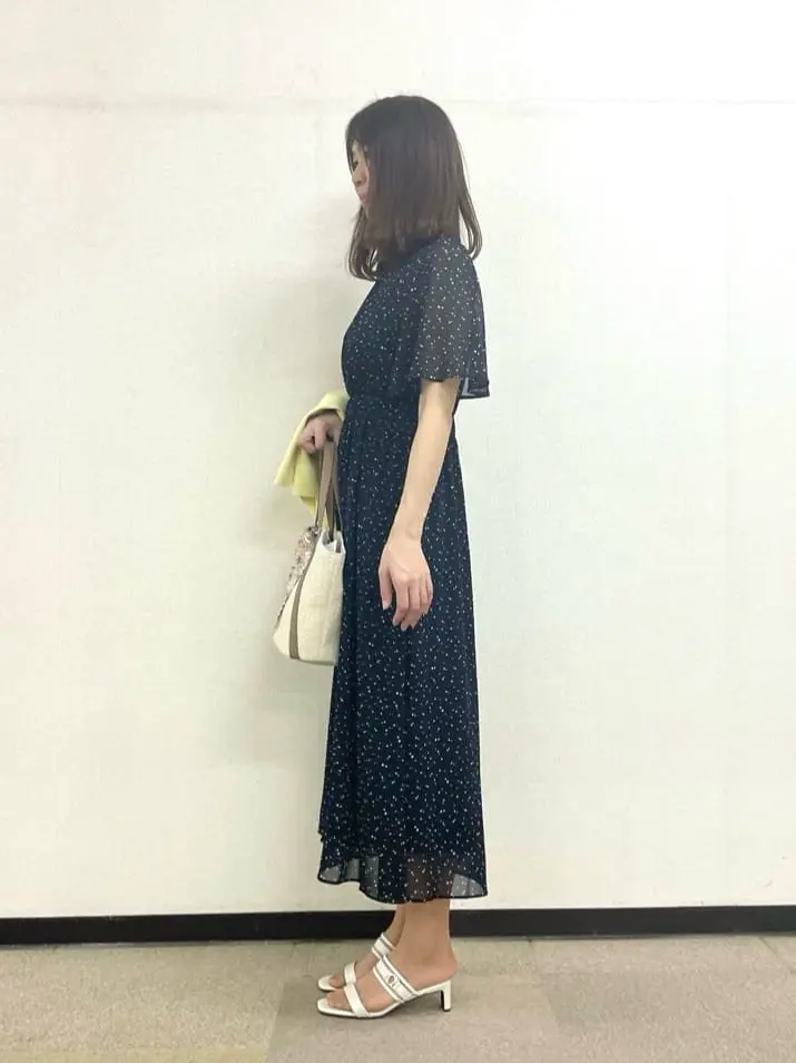 ANY SIS 小山 コーディネート画像