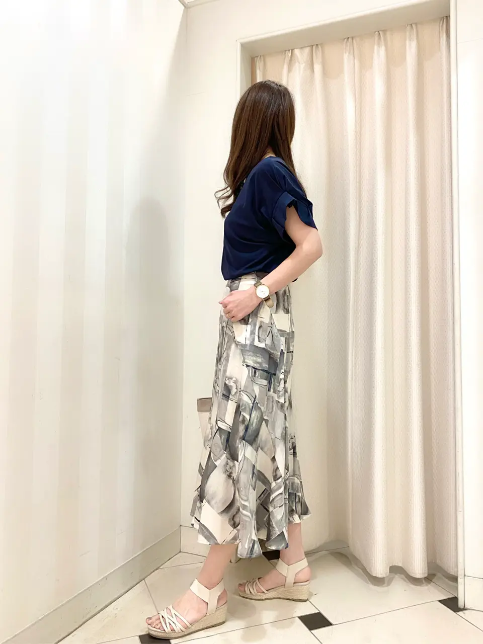 ANY SIS 金井 コーディネート画像