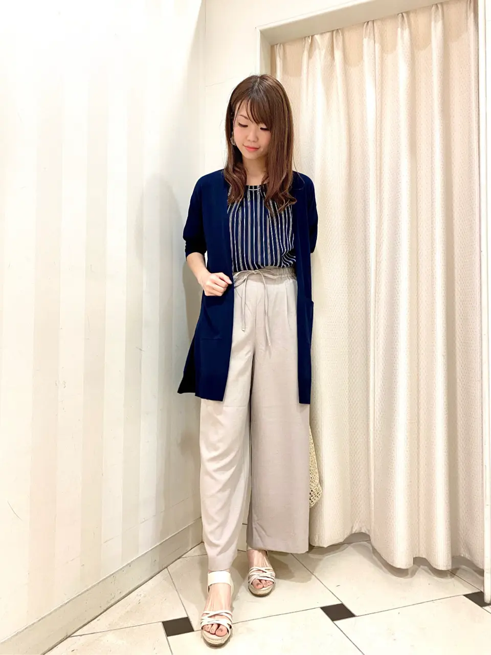 ANY SIS 金井 コーディネート画像