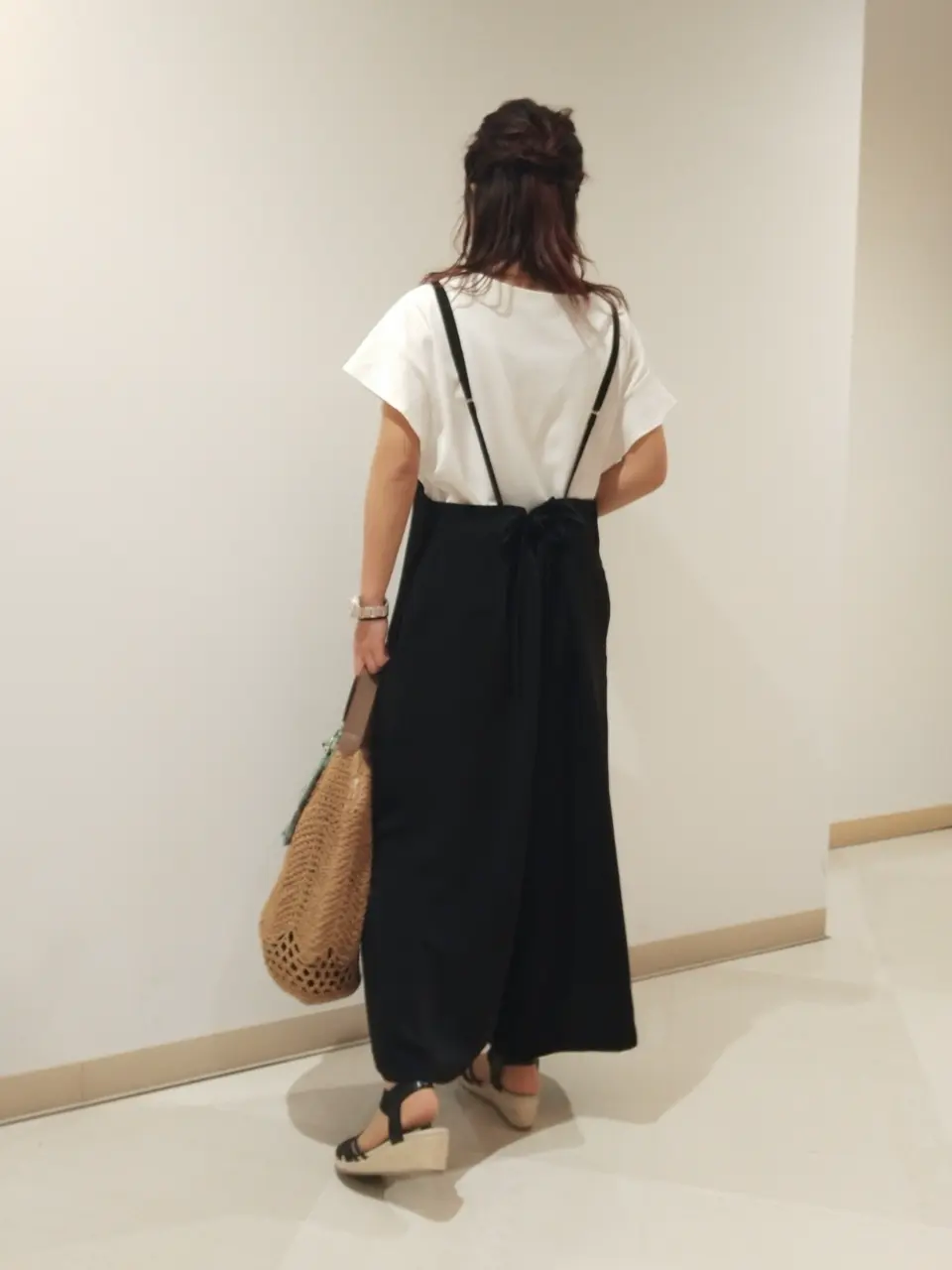 ANY SIS 権田 コーディネート画像