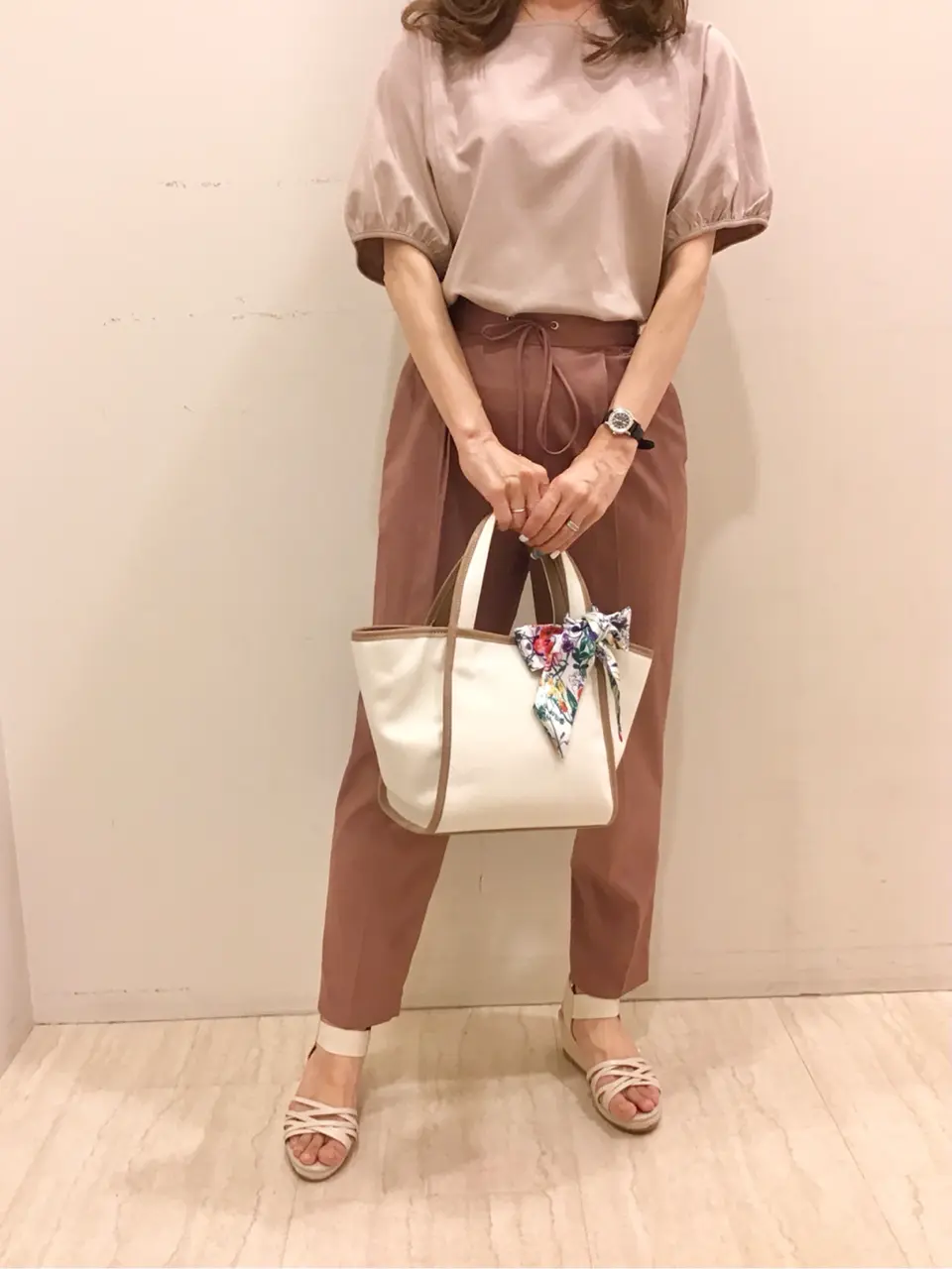  スタッフ コーディネート画像