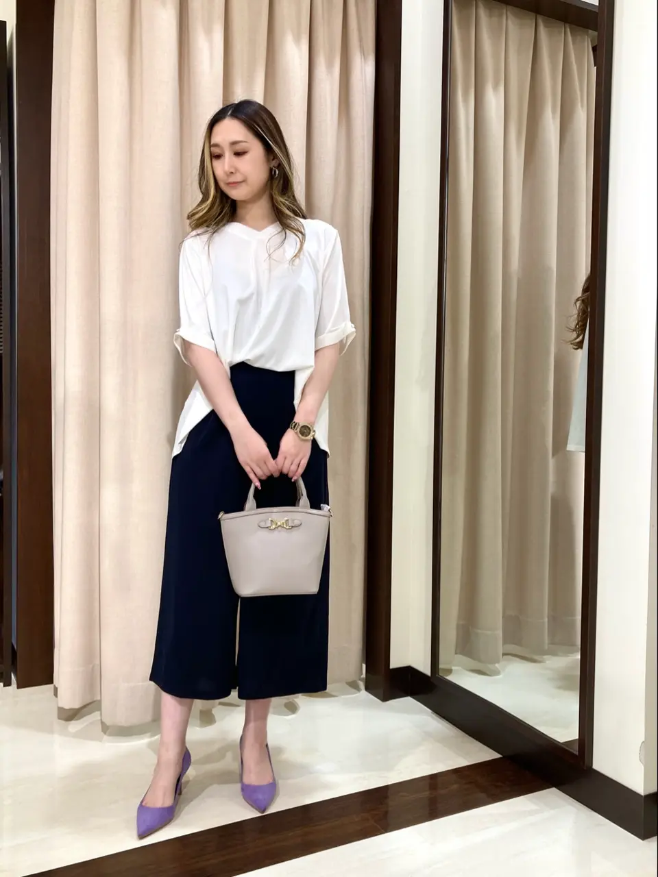 ANY SIS STAFF コーディネート画像