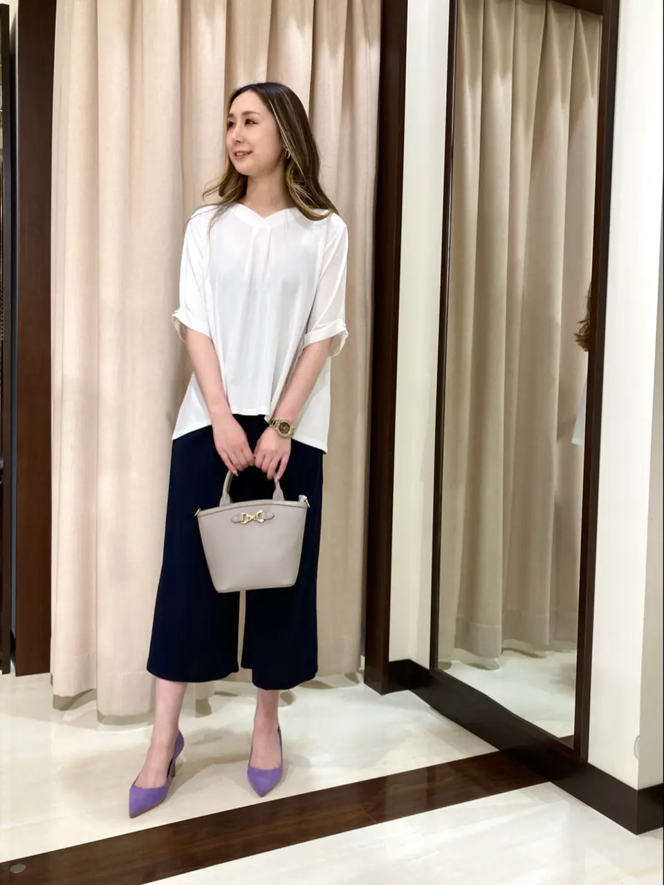 ANY SIS STAFF コーディネート画像