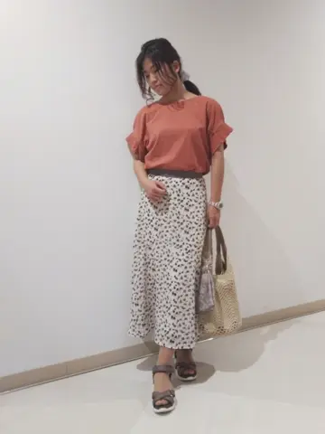 ANY SIS 権田 コーディネート画像