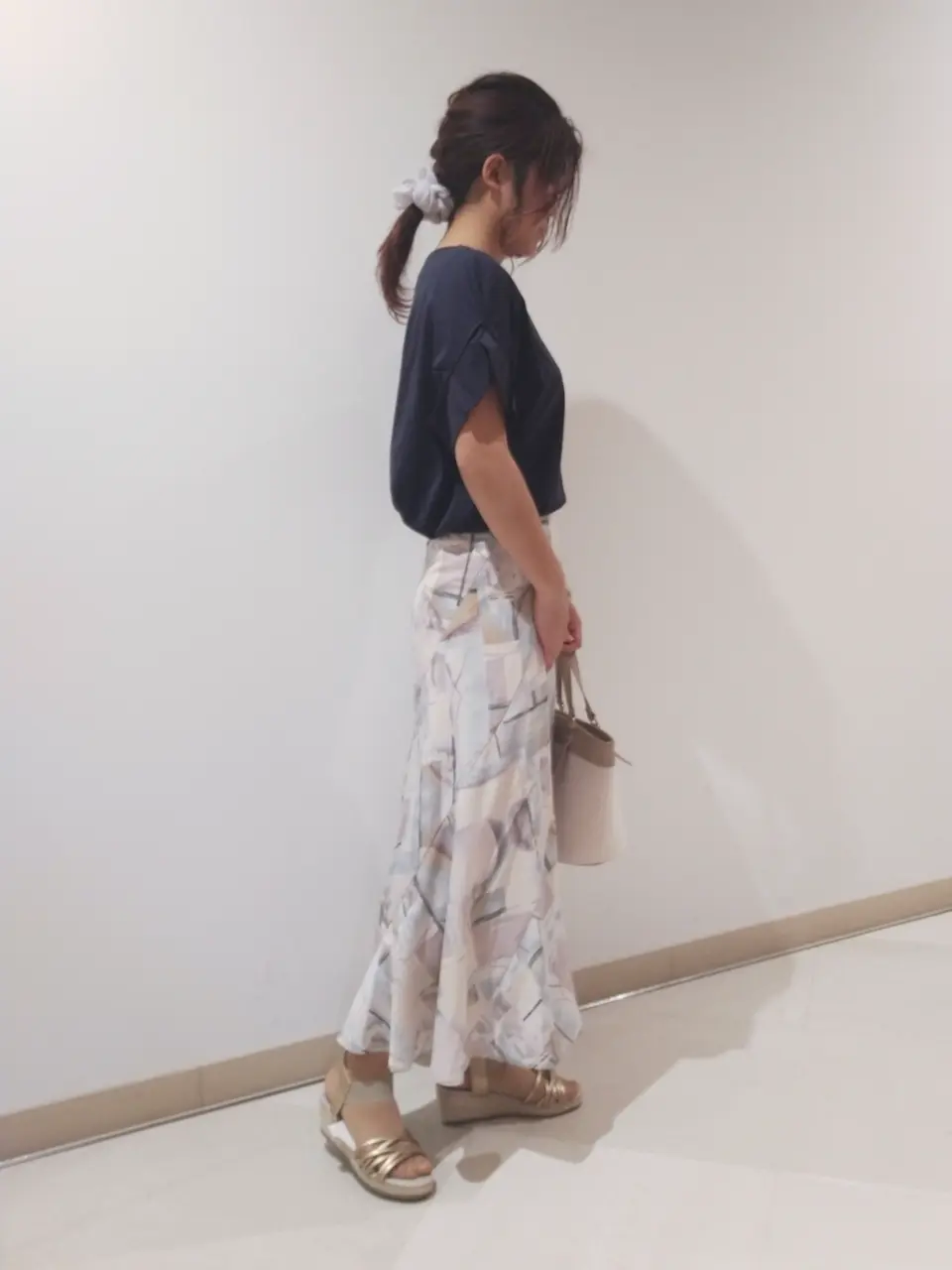 ANY SIS 権田 コーディネート画像