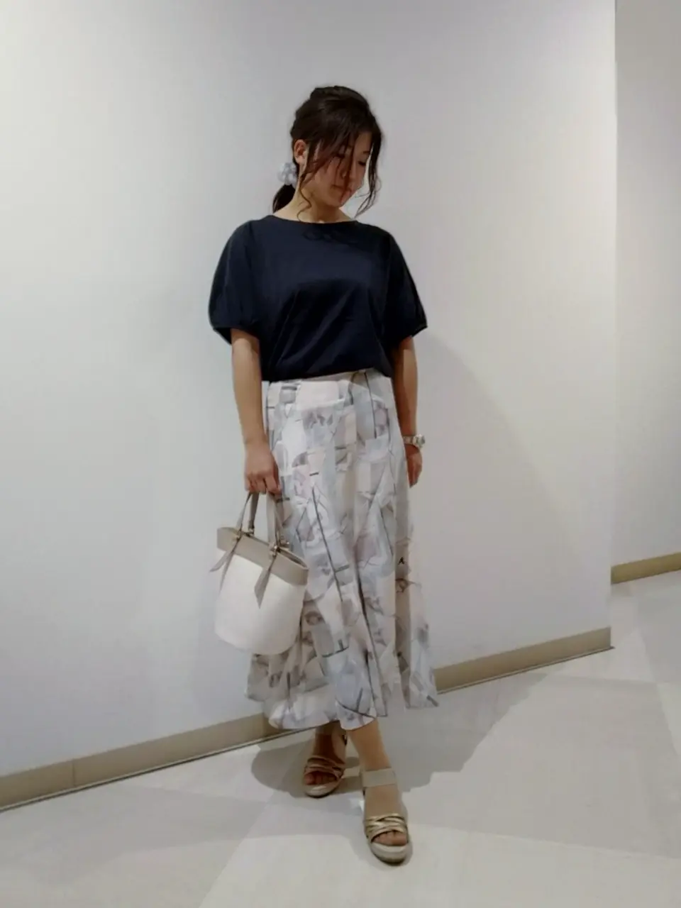 ANY SIS 権田 コーディネート画像