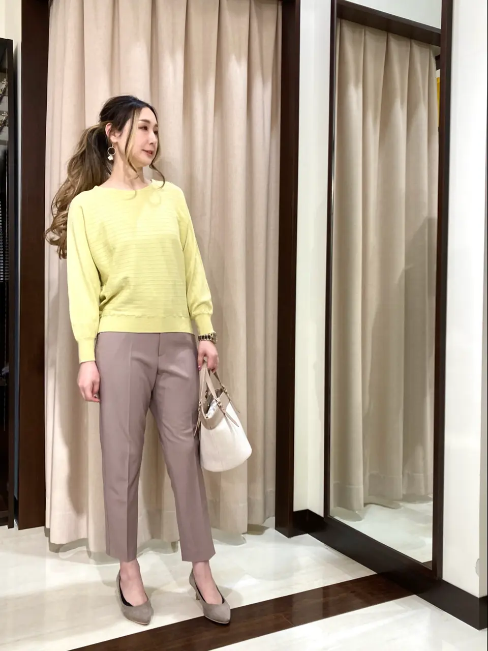 ANY SIS STAFF コーディネート画像