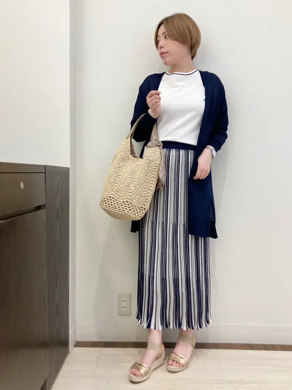 ANY SIS スタッフ コーディネート画像