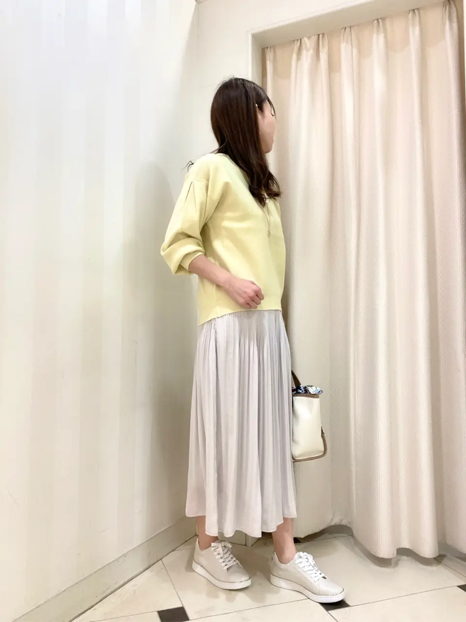 ANY SIS 金井 コーディネート画像