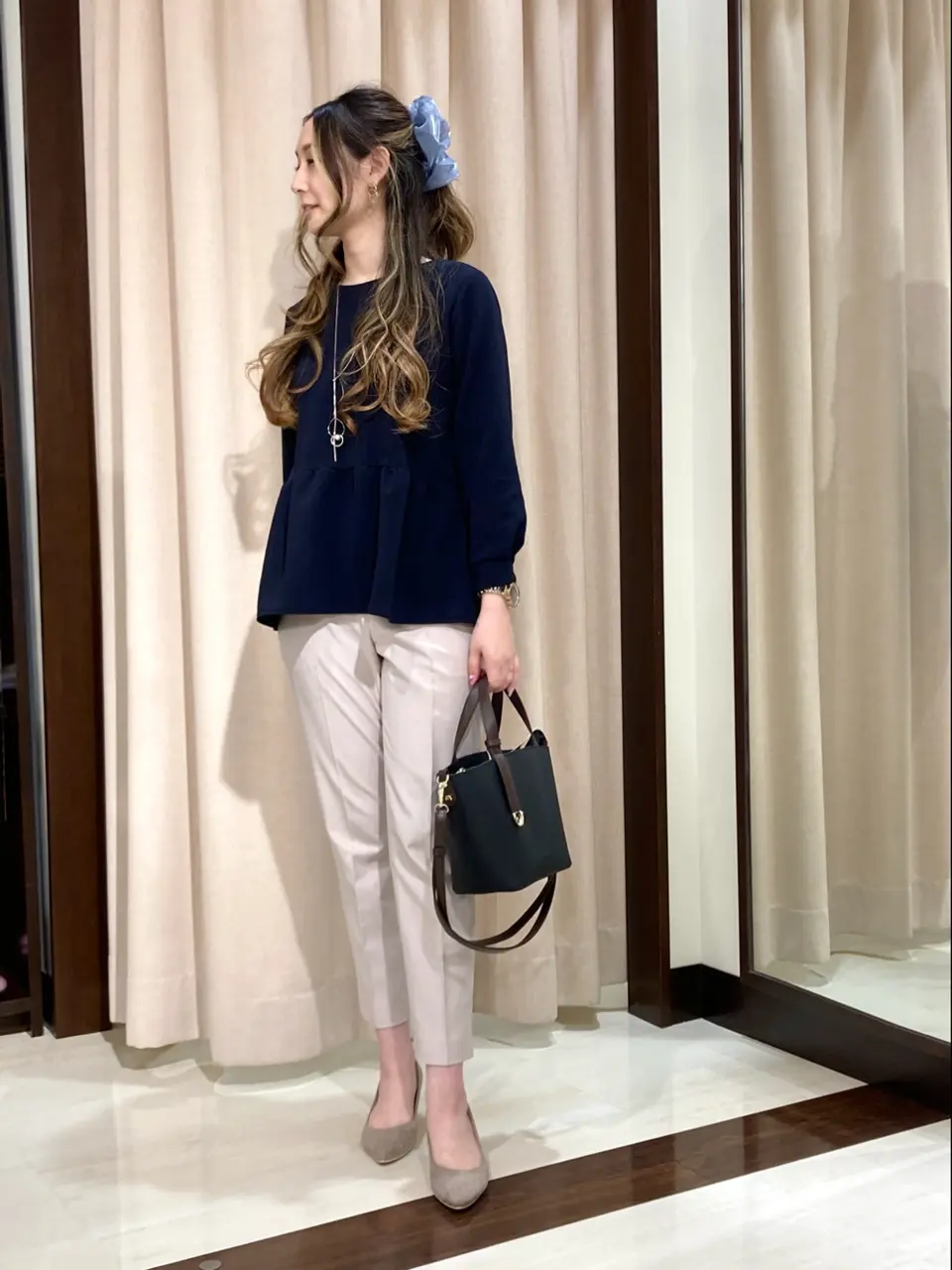 ANY SIS STAFF コーディネート画像